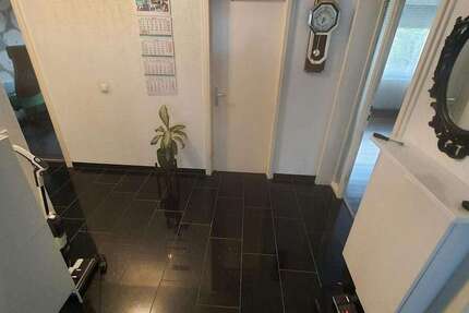 WG-Zimmer in Ludwigshafen am Rhein 699 € 20 m² zimmer