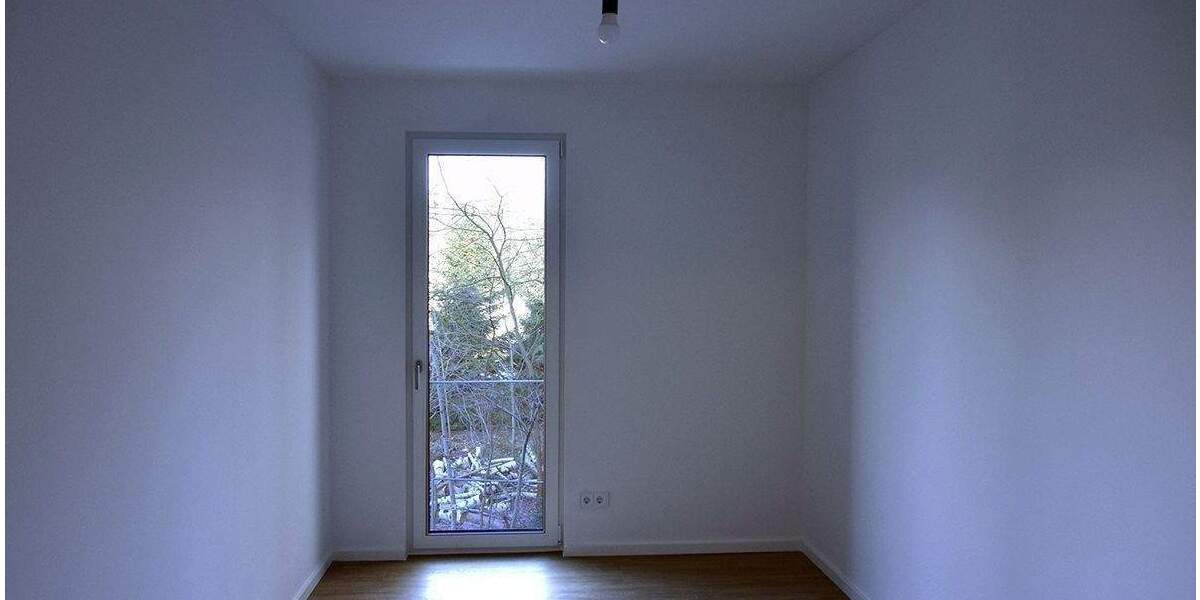 Etagenwohnung Bestensee - 4 Zimmer, 111 m&sup2;, 1.575&euro; | Angebot:25835587