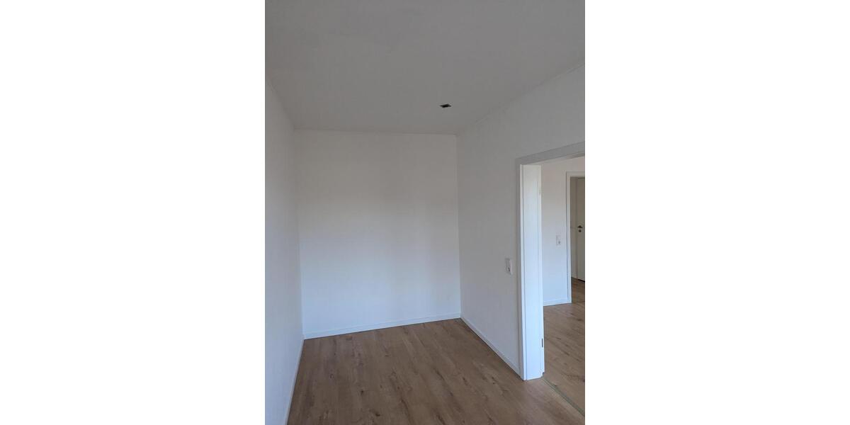 Etagenwohnung Erfurt Hochheim - 2 Zimmer, 37 m&sup2;, 450&euro; | Angebot:25225268