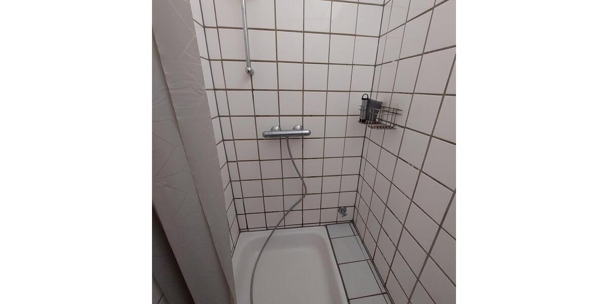 Dachgeschoßwohnung Flensburg - 2 Zimmer, 45 m&sup2;, 495&euro; | Angebot:26115820