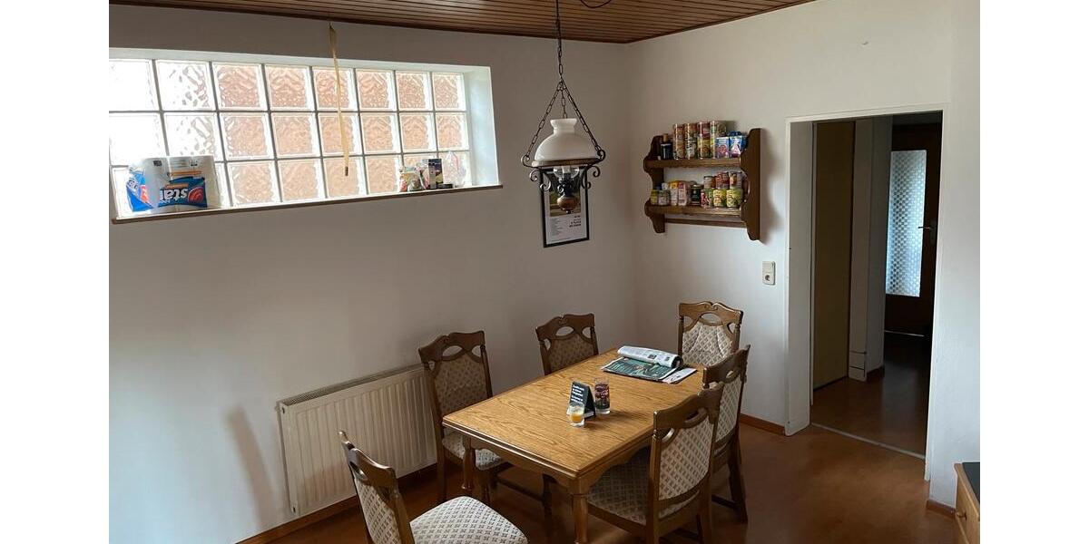 Wohnen auf Zeit Homburg - 25 Zimmer, 200 m&sup2;, 425&euro; | Angebot:26490970
