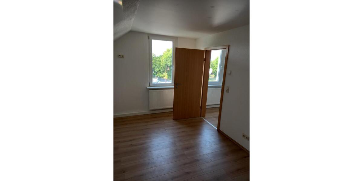 Dachgeschoßwohnung Colditz - 3 Zimmer, 105 m&sup2;, 700&euro; | Angebot:26445173