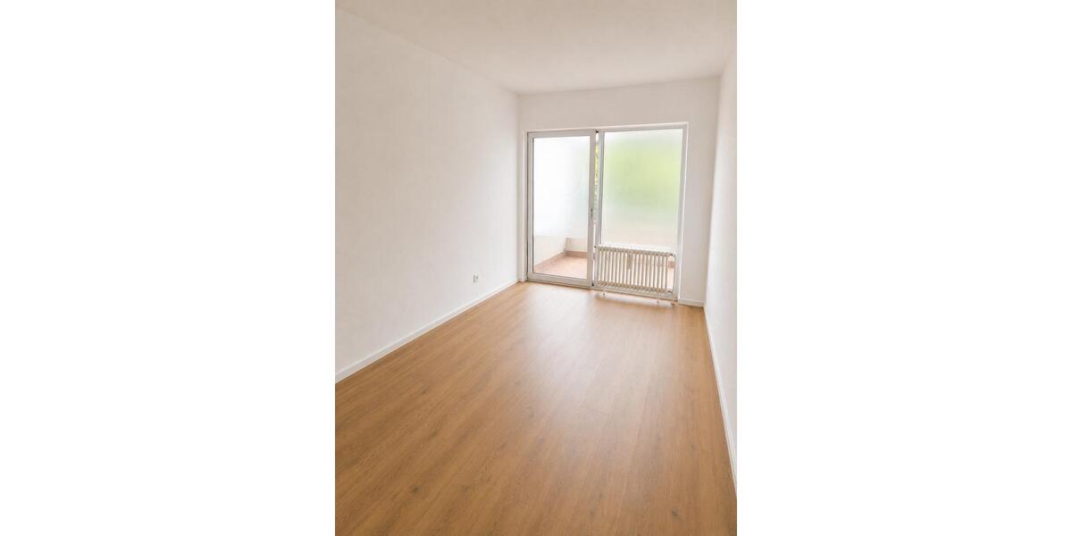 Etagenwohnung Bad Lippspringe - 3 Zimmer, 103 m&sup2;, 890&euro; | Angebot:26639502