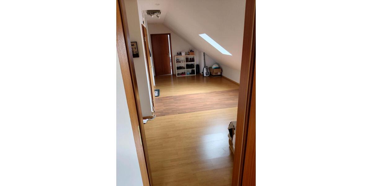 Dachgeschoßwohnung Bretzfeld - 2 Zimmer, 58 m&sup2;, 640&euro; | Angebot:26033377