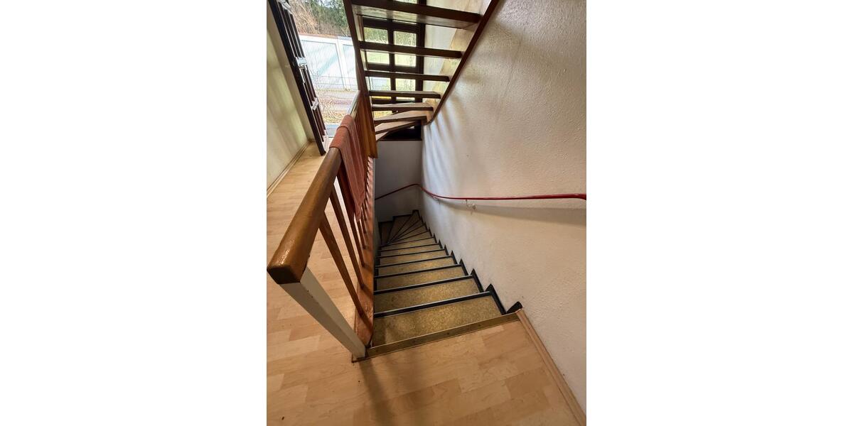 Reihenhaus Frankfurt am Main Rödelheim - 6 Zimmer, 180 m&sup2;, 3.800&euro; | Angebot:25335169