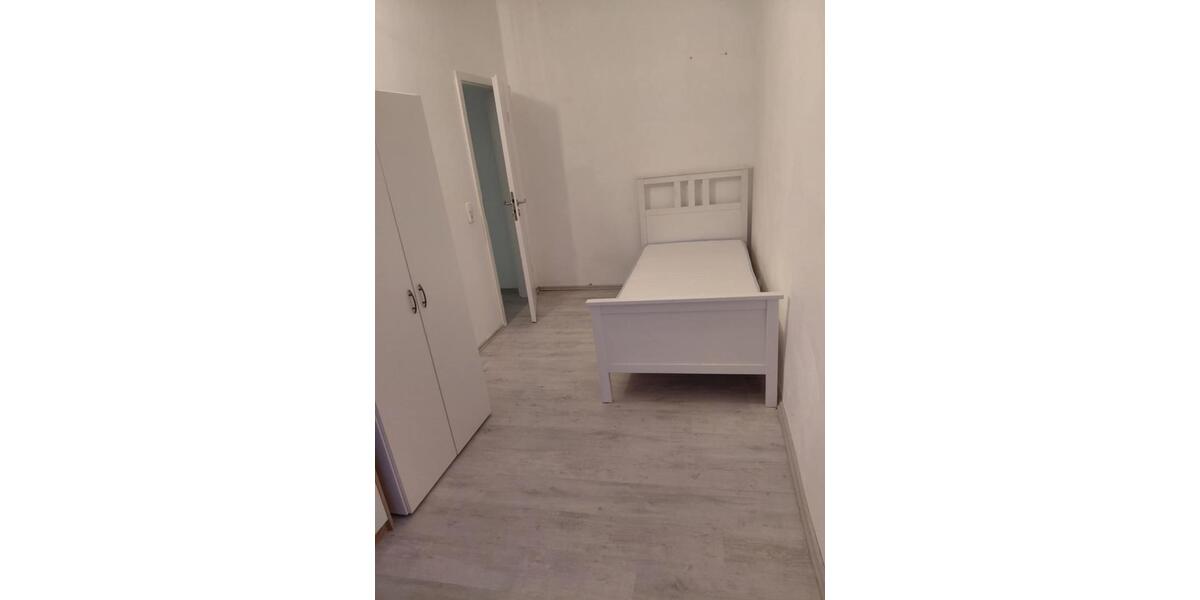Wohnen auf Zeit Aachen Aachen-Mitte - 1 Zimmer, 12 m&sup2;, 460&euro; | Angebot:26351596