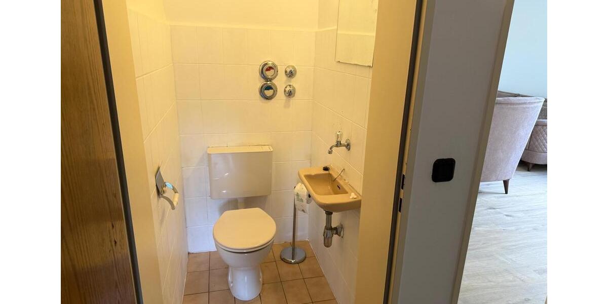 Erdgeschoßwohnung Nürnberg Gaismannshof - 3 Zimmer, 72 m&sup2;, 1.300&euro; | Angebot:25856502