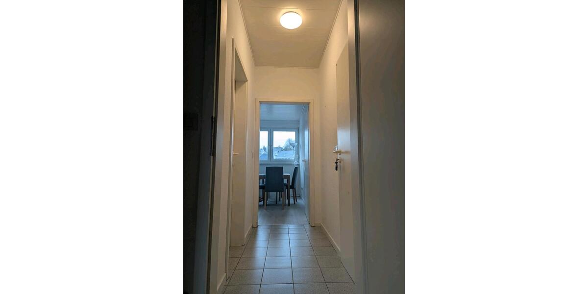 Dachgeschoßwohnung Dickenschied - 2 Zimmer, 38 m&sup2;, 430&euro; | Angebot:25918973