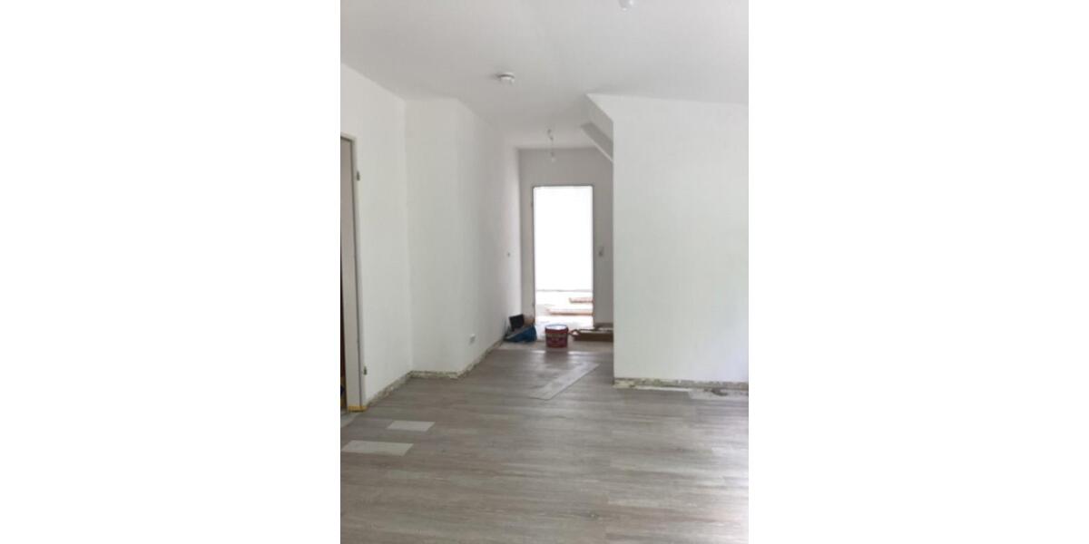 Etagenwohnung Nauen - 2 Zimmer, 73 m&sup2;, 735&euro; | Angebot:26624180