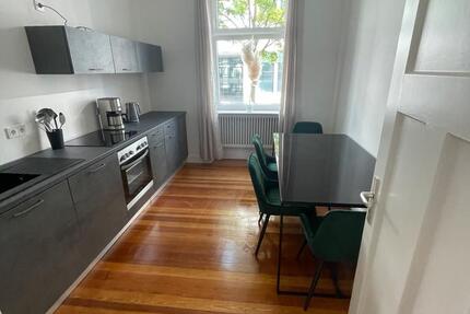 Wohnung Saarbrücken Kieselhumes - 2 Zimmer, 33 m&sup2;, 700&euro; | Angebot:25864936
