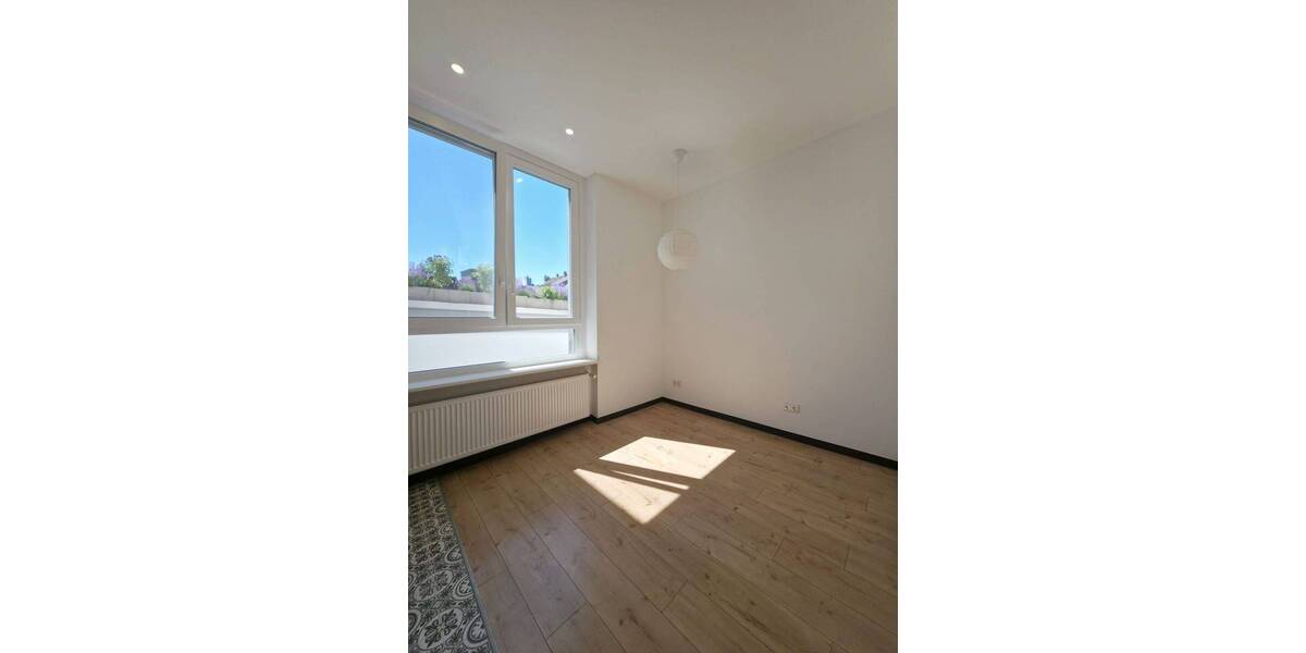 Etagenwohnung Wuppertal Barmen - 3 Zimmer, 82 m&sup2;, 695&euro; | Angebot:26733296
