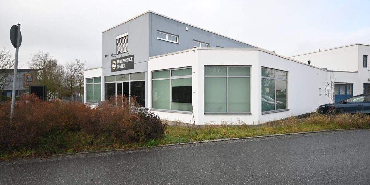 Gewerbeobjekt Berg bei Neumarkt in der Oberpfalz / Loderbach Loderbach - 2.800&euro; | Angebot:24696291