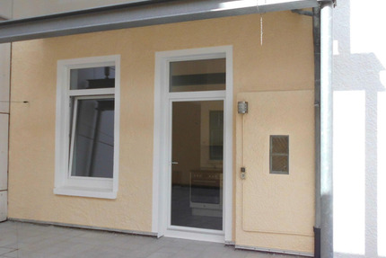 Zentrale 3-Zimmer-Wohnung mit EBK und Dachterrasse