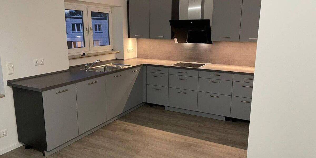 Etagenwohnung Uelzen - 3 Zimmer, 86 m&sup2;, 850&euro; | Angebot:26814308