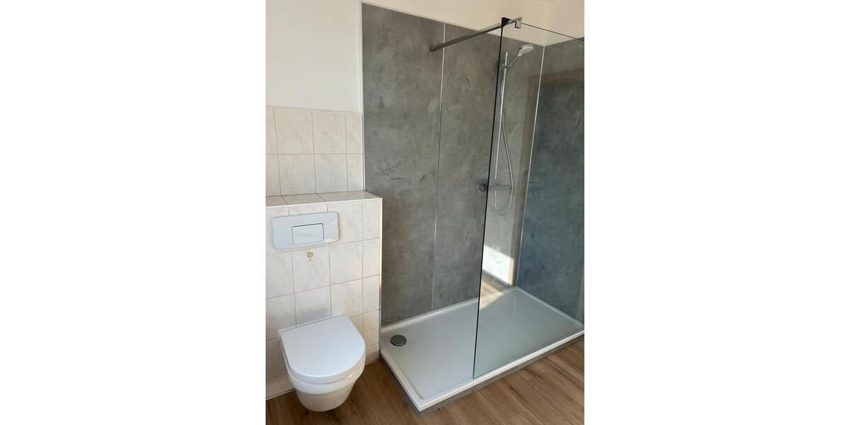 Etagenwohnung Reinsdorf - 2 Zimmer, 58 m&sup2;, 522&euro; | Angebot:25935605