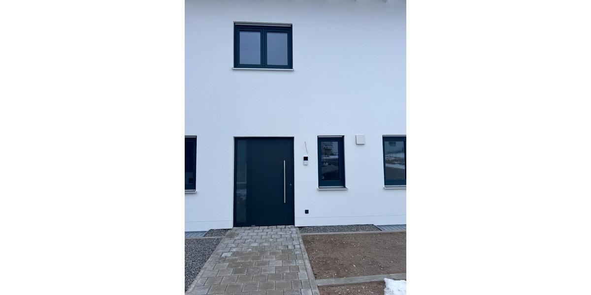 Doppelhaushälfte Irchenrieth - 5 Zimmer, 186 m&sup2;, 2.000&euro; | Angebot:26049226