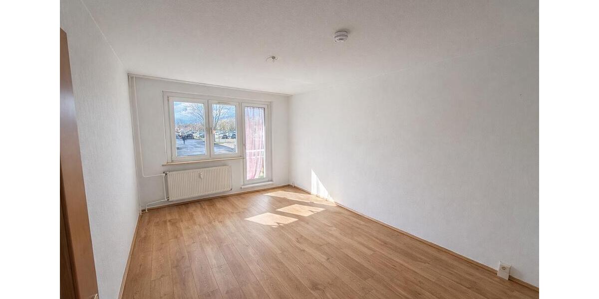Erdgeschoßwohnung Sangerhausen - 3 Zimmer, 61 m&sup2;, 450&euro; | Angebot:25994162