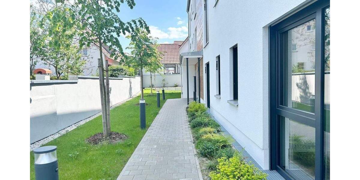 Etagenwohnung Roth - 4 Zimmer, 98 m&sup2;, 1.250&euro; | Angebot:24904611