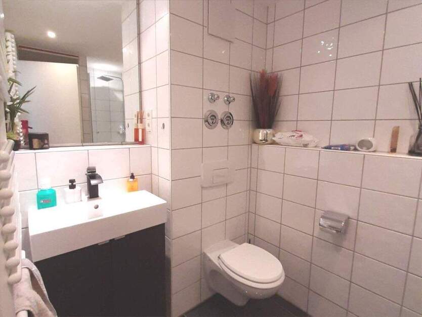 Schicke 3 Zimmer-Wohnung in BestlageNähe Rheinturm