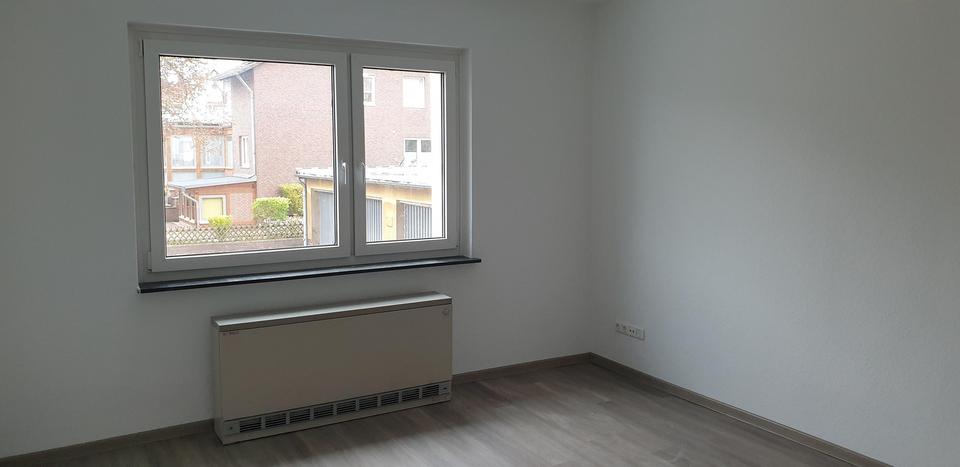 Erdgeschoßwohnung Langenhagen Engelbostel - 3 Zimmer, 64 m&sup2;, 715&euro; | Angebot:25396009