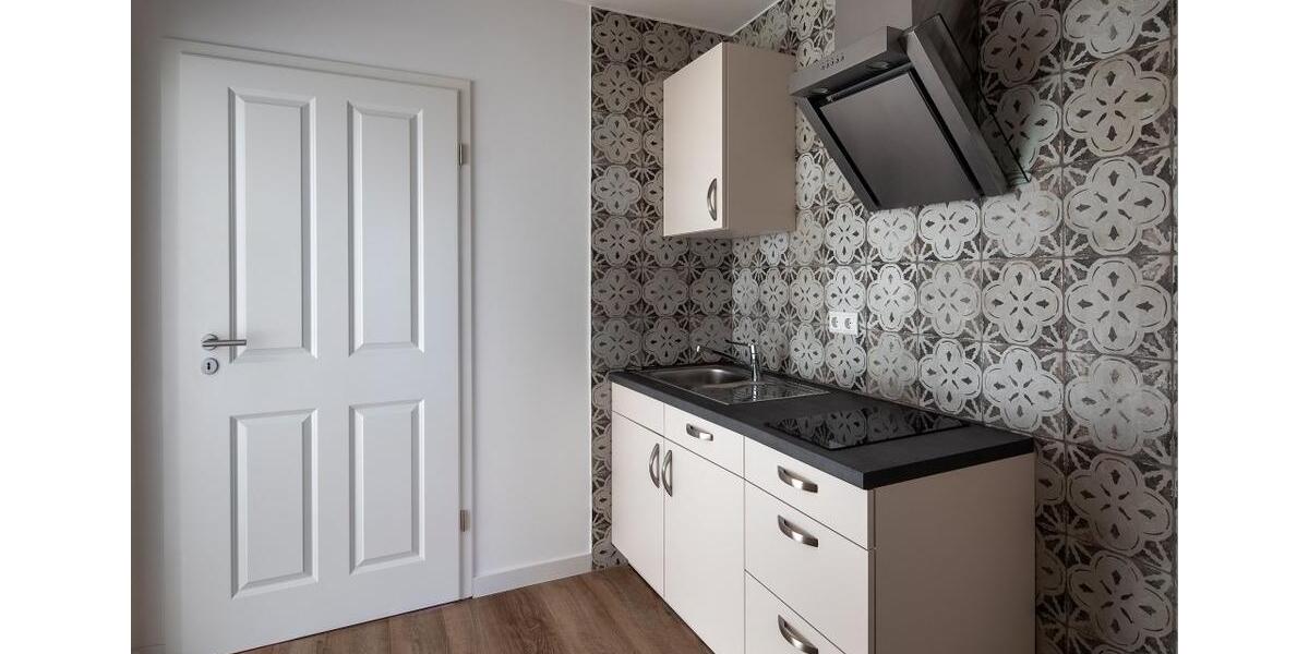 1-Raum-Apartment mit Balkon und Einbaukueche 1 zimmer