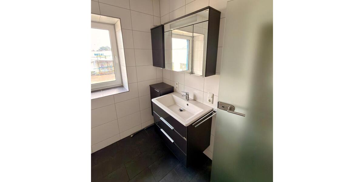 Etagenwohnung Bad Windsheim - 3 Zimmer, 75 m&sup2;, 750&euro; | Angebot:24610279