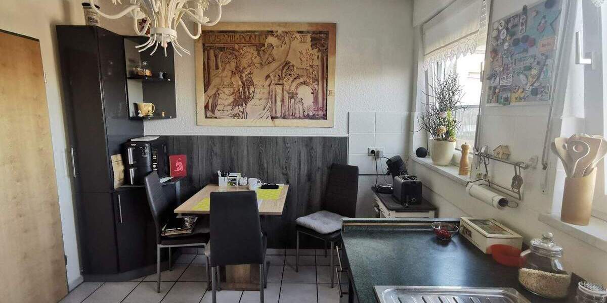 Etagenwohnung Ahlen Innenstadt - 3 Zimmer, 102 m&sup2;, 860&euro; | Angebot:26378789