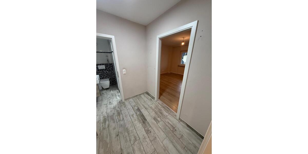 Etagenwohnung Flörsheim am Main - 3 Zimmer, 85 m&sup2;, 1.150&euro; | Angebot:26682810
