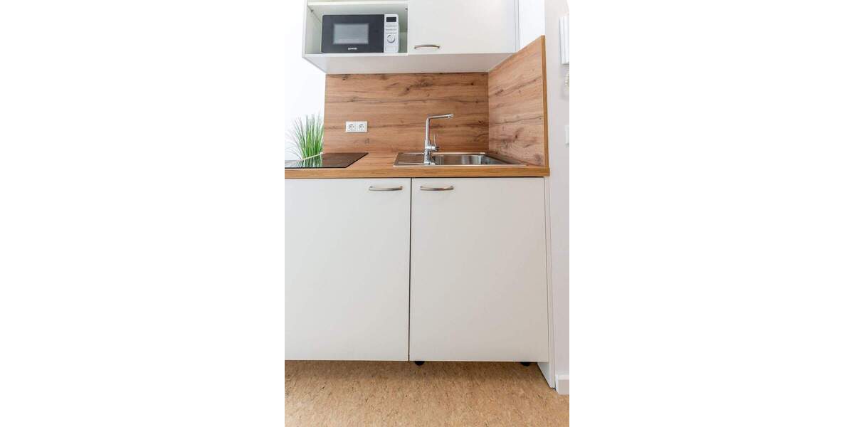 Möblierte Penthouse-Wohnung für Studenten, Schüler und Azubis! 1 zimmer