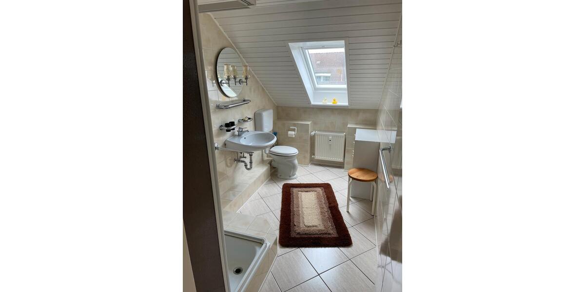 Dachgeschoßwohnung Bad Salzuflen Biemsen-Ahmsen - 2 Zimmer, 63 m&sup2;, 640&euro; | Angebot:26023984