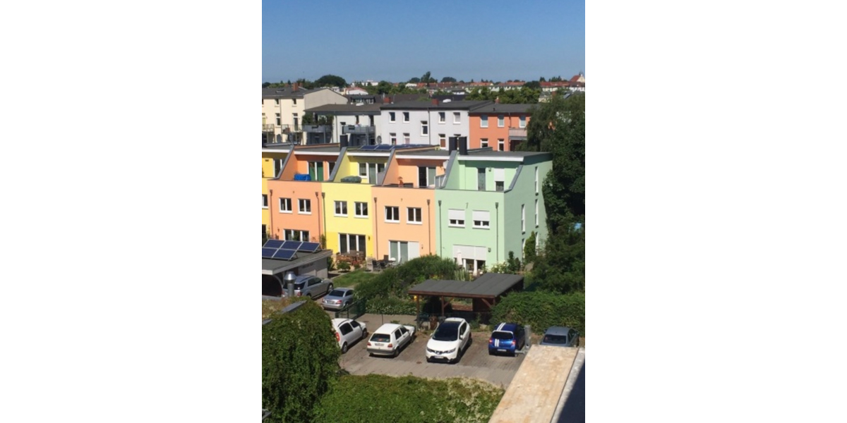 Haus zum Mieten in Rostock 3.113 € 163.87 m² 6 zimmer