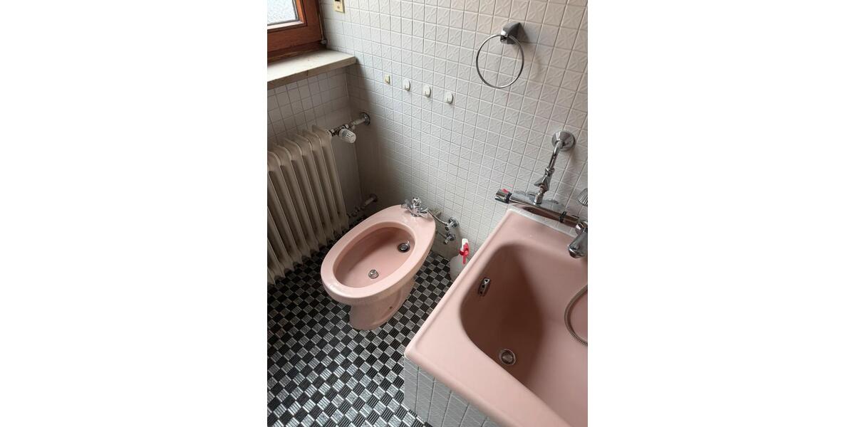 Etagenwohnung Neumarkt in der Oberpfalz Altenhof - 1 Zimmer, 14 m&sup2;, 450&euro; | Angebot:26122438