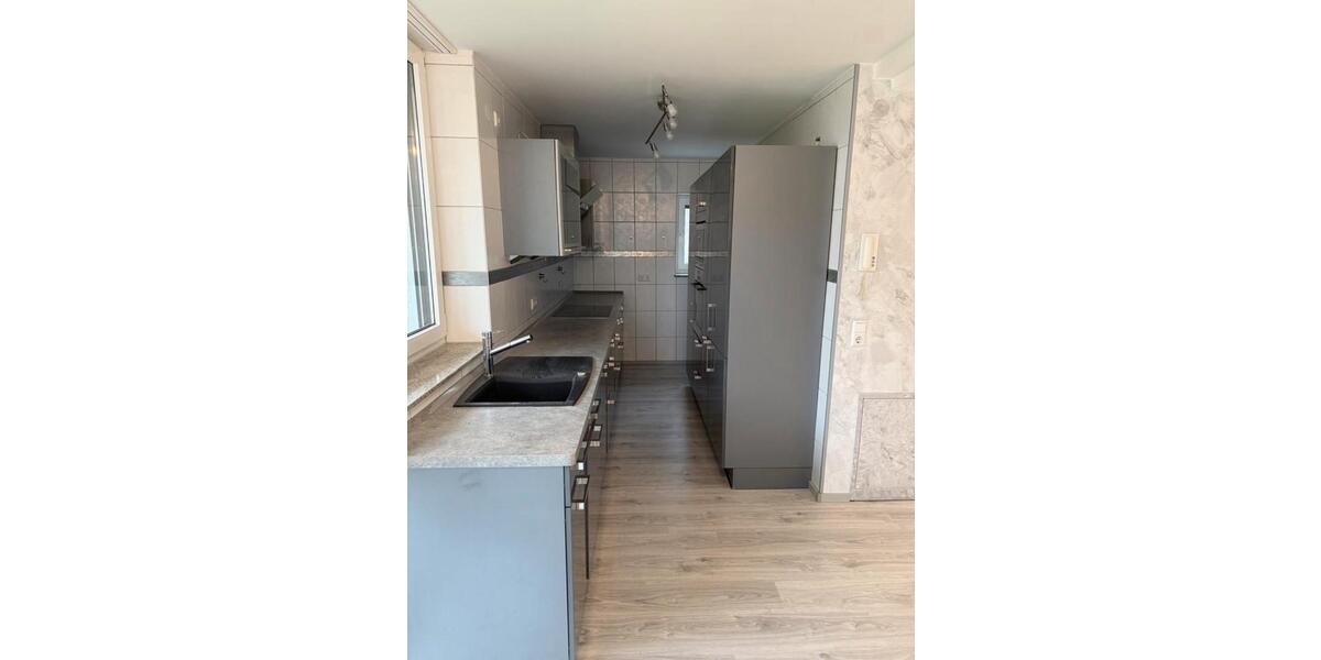 Etagenwohnung Reutlingen Reutlingen (Kernstadt) - 2 Zimmer, 60 m&sup2;, 1.000&euro; | Angebot:25056482