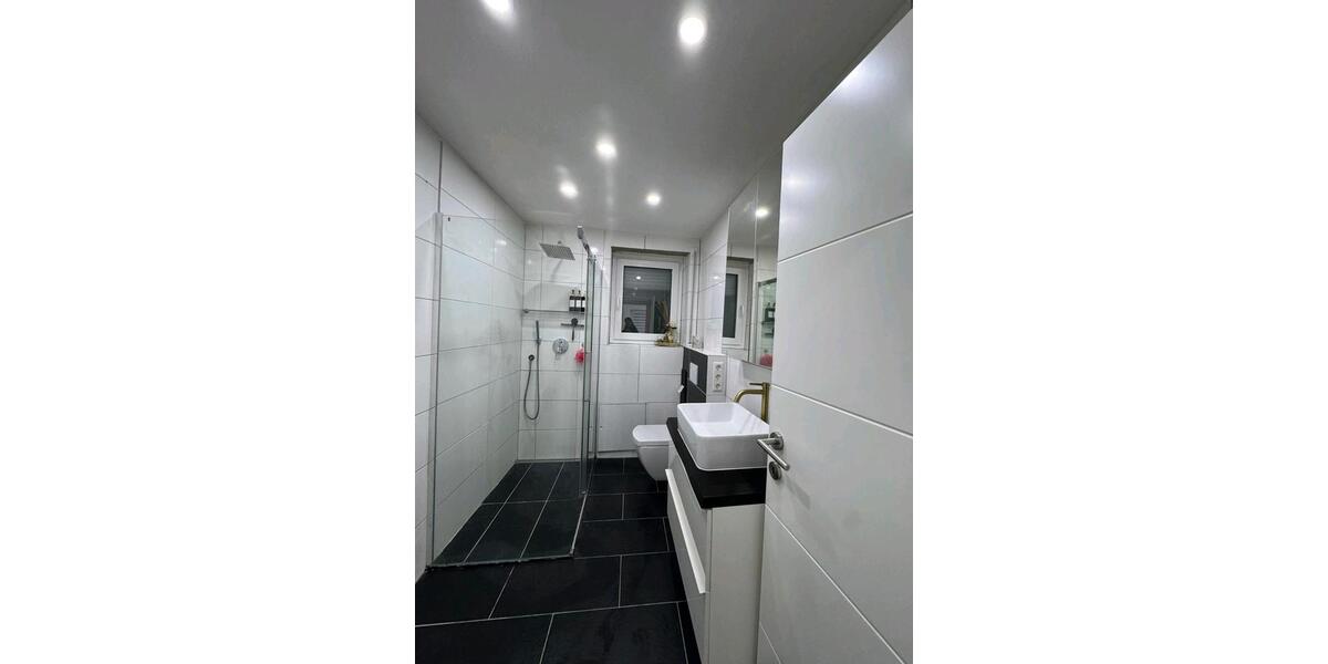 Erdgeschoßwohnung Günzburg - 4 Zimmer, 86 m&sup2;, 1.250&euro; | Angebot:26036090