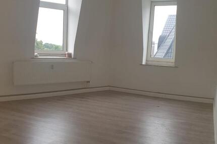 Wohnung Bremerhaven - 3 Zimmer, 94 m&sup2;, 650&euro; | Angebot:26151275