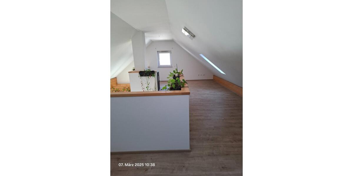 Dachgeschoßwohnung Elsenfeld - 4 Zimmer, 114 m&sup2;, 1.150&euro; | Angebot:24455545