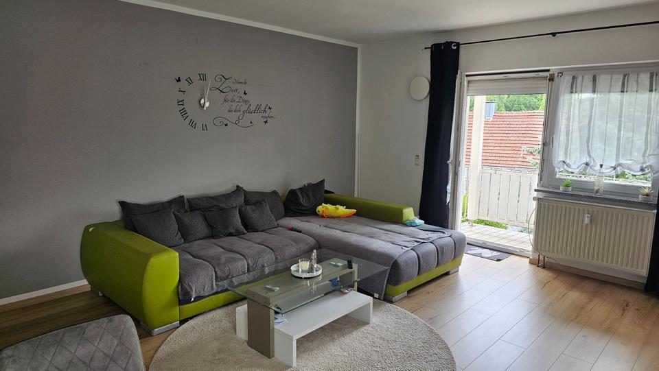 Dachgeschoßwohnung Plattling - 3 Zimmer, 100 m&sup2;, 1.190&euro; | Angebot:24565272