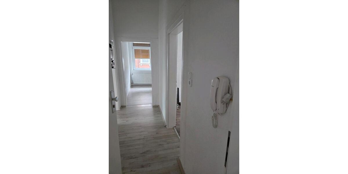 Etagenwohnung Peine - 3 Zimmer, 66 m&sup2;, 660&euro; | Angebot:26624882