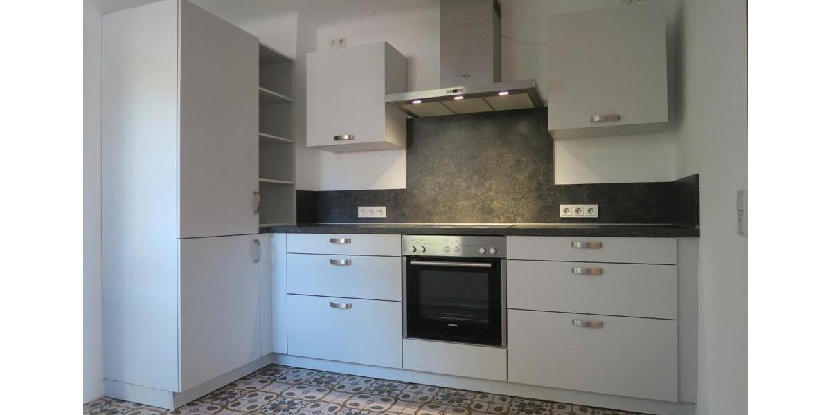 Erdgeschoßwohnung Schwalbach - 3 Zimmer, 113 m&sup2;, 900&euro; | Angebot:26032068