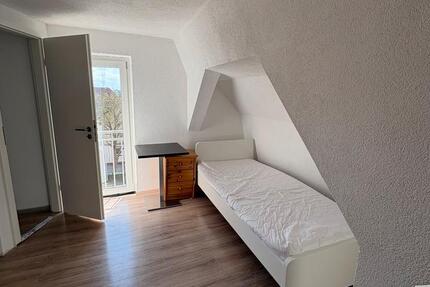 Wohnung Oberderdingen - 2 Zimmer, 25 m&sup2;, 450&euro; | Angebot:26598335