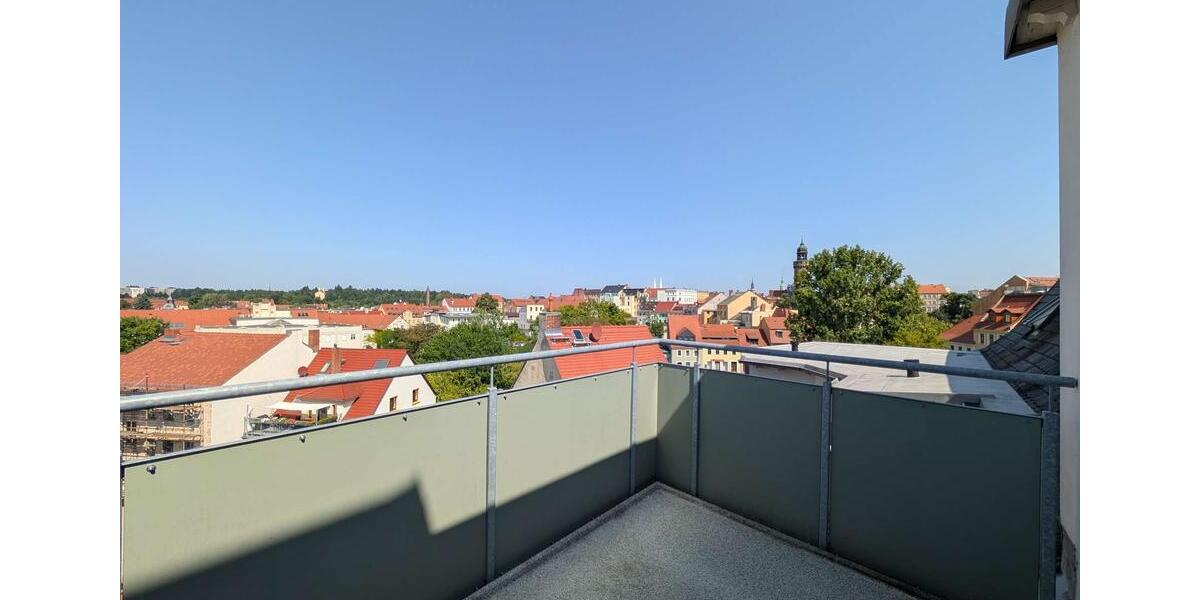 Dachgeschoßwohnung Görlitz - 3 Zimmer, 102 m&sup2;, 595&euro; | Angebot:23005317