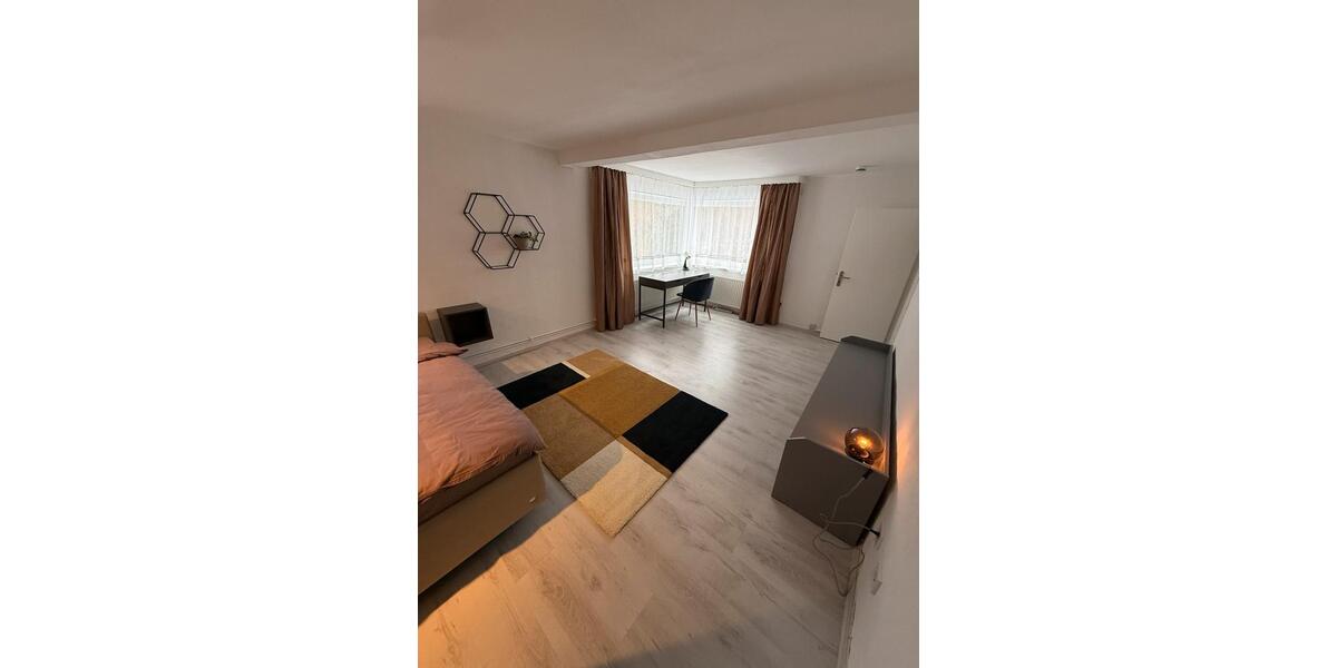 Wohnen auf Zeit Hamburg Langenhorn - 6 Zimmer, 126 m&sup2;, 680&euro; | Angebot:26610182