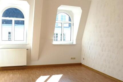 Wohnung Riesa - 2 Zimmer, 54 m&sup2;, 300&euro; | Angebot:23529906