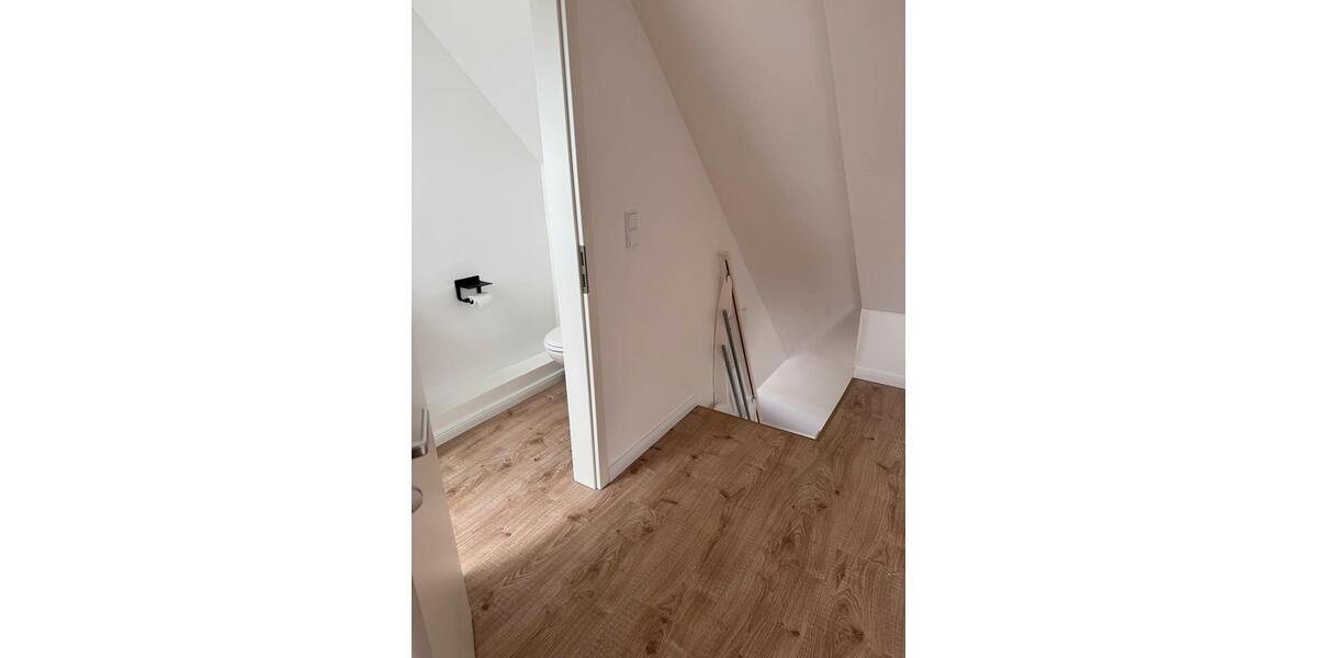 Etagenwohnung Henstedt-Ulzburg Ulzburg - 3.5 Zimmer, 80 m&sup2;, 1.210&euro; | Angebot:26704869