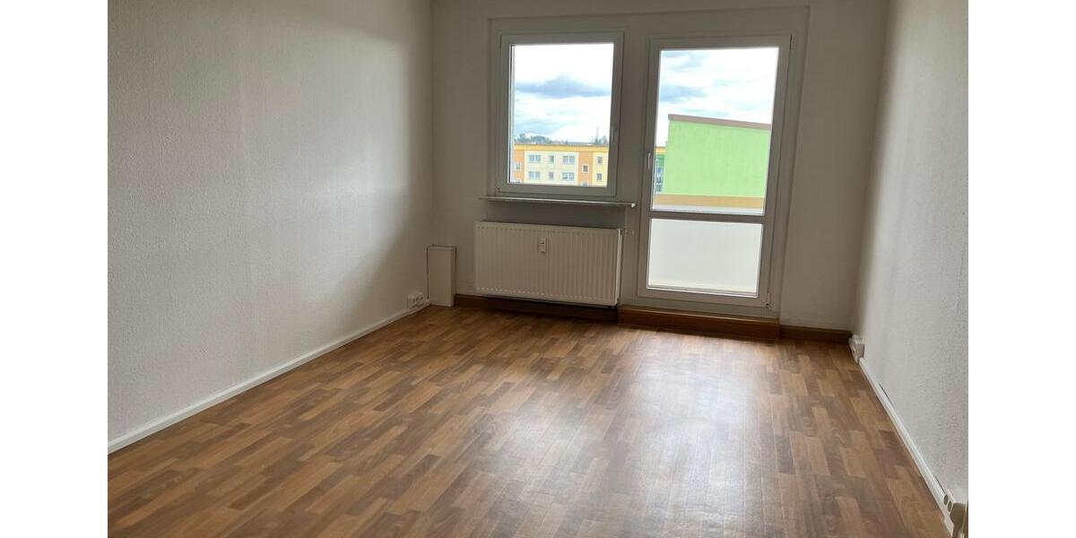 Etagenwohnung Oelsnitz (Vogtland) - 2 Zimmer, 57 m&sup2;, 312&euro; | Angebot:25223094