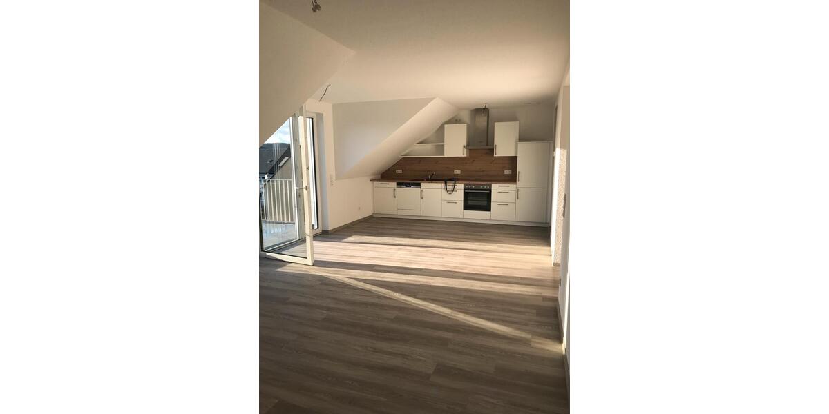 Dachgeschoßwohnung Wittlich - 3 Zimmer, 76 m&sup2;, 836&euro; | Angebot:26506377