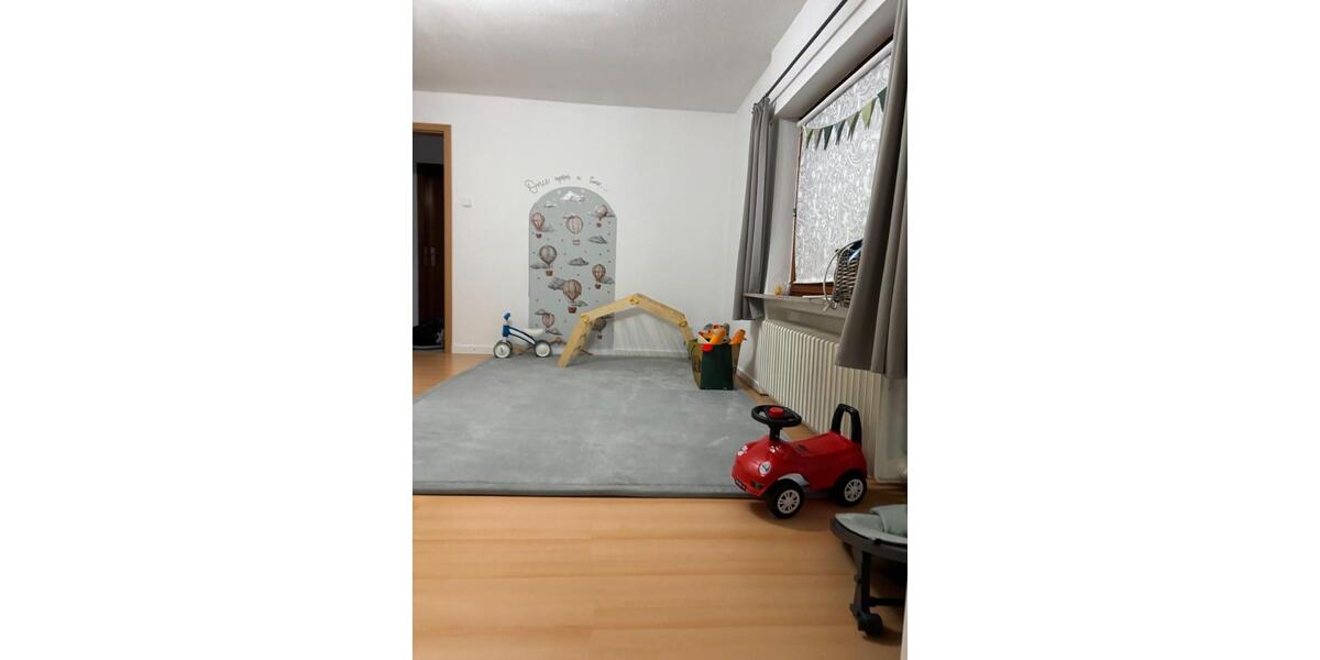 Dachgeschoßwohnung Löhne - 3 Zimmer, 75 m&sup2;, 600&euro; | Angebot:26605409
