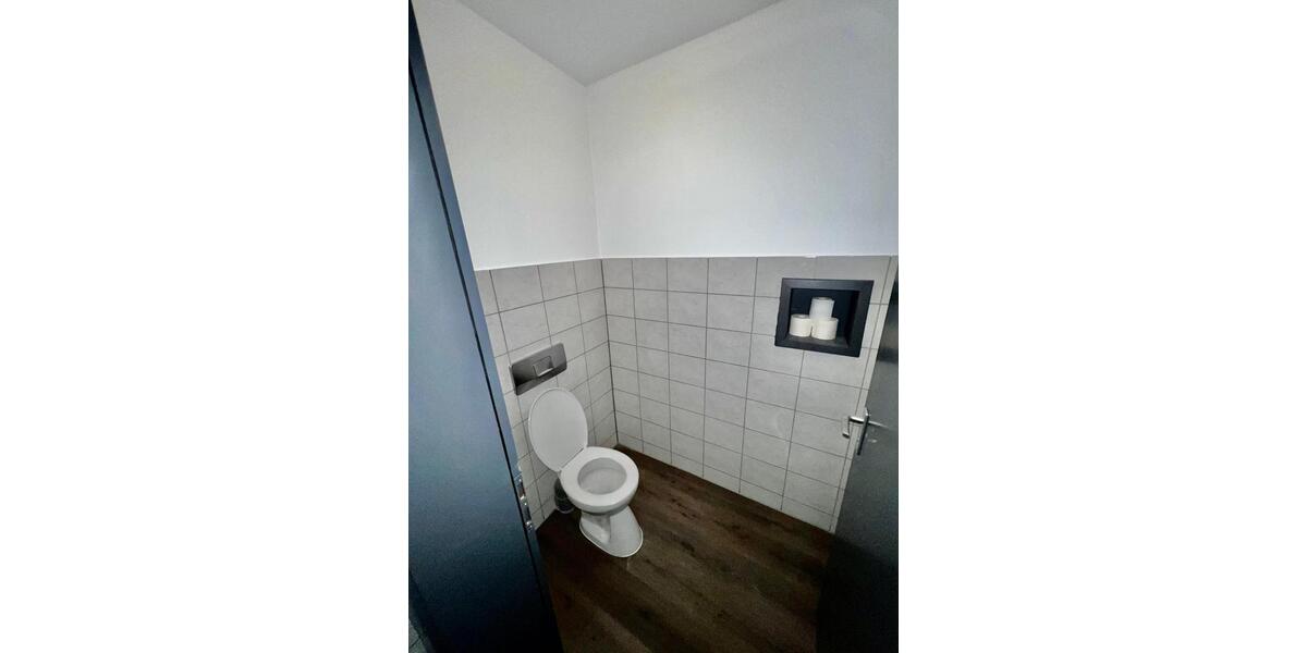 Etagenwohnung Wilnsdorf - 6.5 Zimmer, 120 m&sup2;, 1.150&euro; | Angebot:26566398