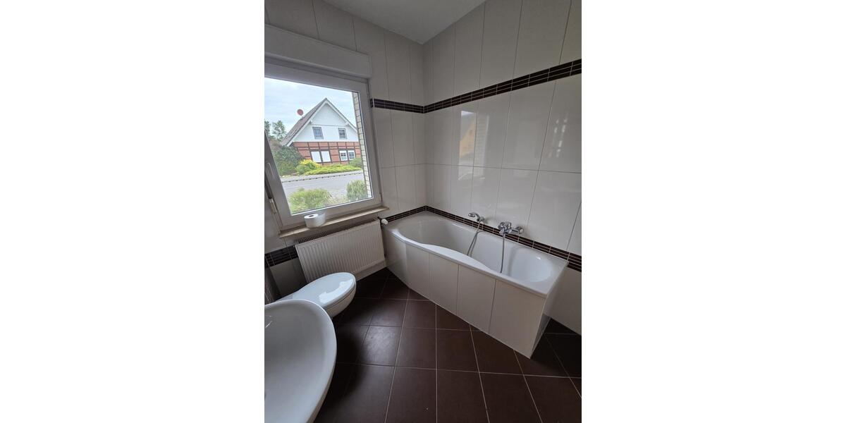 Etagenwohnung Jerichow - 6 Zimmer, 198 m&sup2;, 1.300&euro; | Angebot:26561573