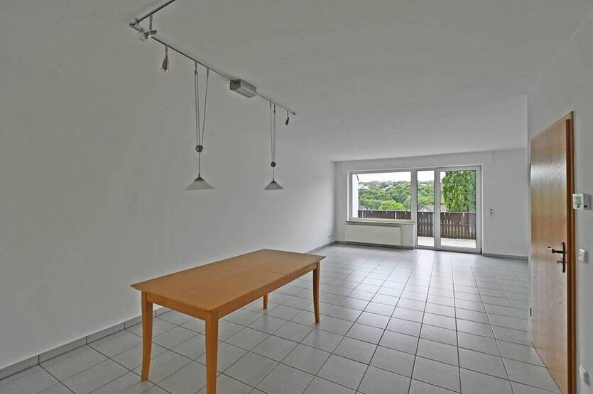 Paradies für Kinder! Frisch renoviertes EFH mit Garten & Garage in Grünlage Velbert